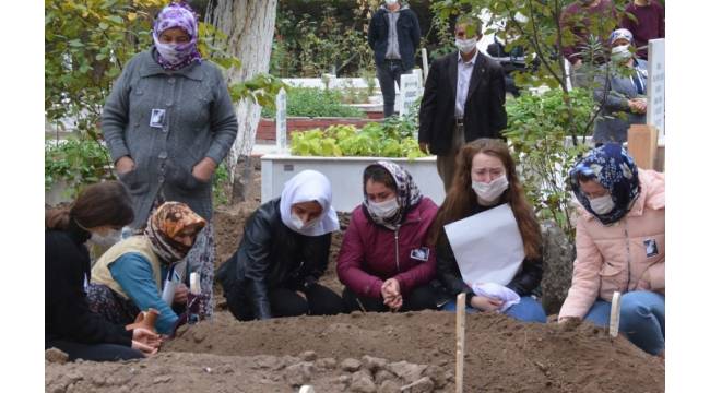 Eski kocası tarafından öldürülen Çilem Kılıç toprağa verildi