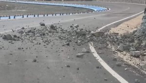 Hatay'da Samandağ-Arsuz yolu trafiğe kapatıldı