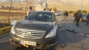 İran Dışişleri Bakanı Zarif'ten nükleer fizikçi Mahabadi suikastına kınama