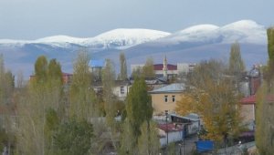 Kars'ta dağlar beyaza büründü