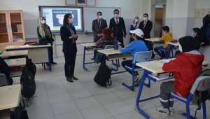 Kaymakam Yazıcı: ''Robotik kodlama atölyesi ilçemiz öğrencileri için büyük bir kazanım''