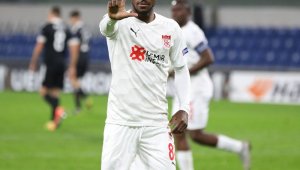 Kayode, UEFA maçlarında 4'te 4 yaptı