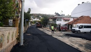 Kepez'in gecekondu yollarında yeni yol çalışması