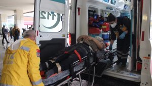 Kocaeli'de cami inşaatından düşen işçi yaralandı