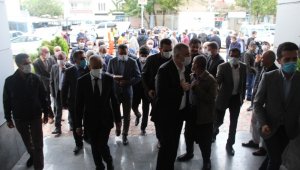 Korona tedavisi tamamlanan Başkan Turanlı görevine başladı