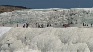 Koronavirüs Pamukkale'yi vurdu