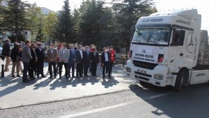 Nevşehir'den İzmir'e bir tır gıda yardımı gönderildi