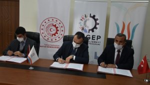 Sanayi ve Teknoloji Bakanlığından Bitlis'teki tandır ve çömlekçilere destek