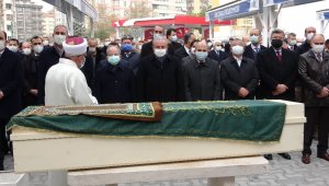 TBMM Başkanı Şentop ve Bakan Gül Konya'da cenazeye katıldı