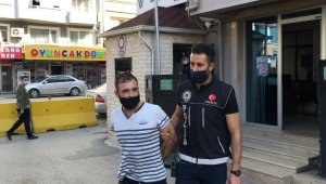Uyuşturucu satıcısı yakayı ele verdi