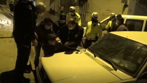 Uyuşturucuyla yakalandı, işlem yapılmaması için ağlayarak polise yalvardı