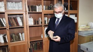 Vali Karaloğlu Meryem Ana Kilisesinde incelemelerde bulundu