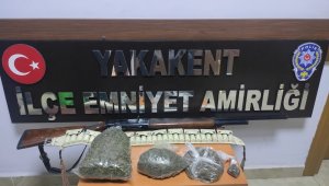 Yakakent'te uyuşturucu ve tüfek ele geçirildi