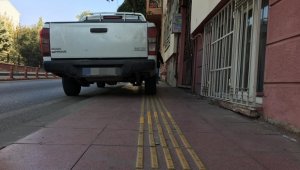 3 Aralık Dünya Engelliler Günü'nde üzen görüntü
