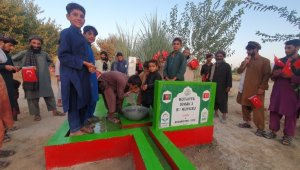 Afganistan'da su kuyusu sevinci