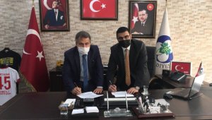 Ahmetli'de işçilerin yüzünü güldüren sözleşme