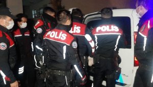 Ailesine saldıran şahıs gözaltına alındı