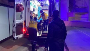Akaryakıt istasyonunda çıkan kavgada kan aktı: 2 yaralı