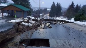 Alaska'da toprak kayması: 6 kayıp