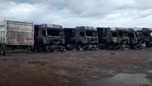 Alev alev yanan 5 tır kullanılmaz hale geldi
