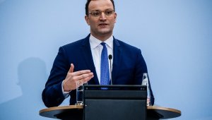 Almanya Sağlık Bakanı Spahn: "Önümüzdeki yılın ortasına kadar aşılar yapılmış olur"