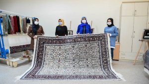 Altındağlı kadınlar siparişlere yetişemiyor