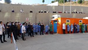 Anestezi teknisyeni koronaya yenildi