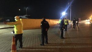 Arabasını tamire götürdü, kısıtlama saatini kaçırınca ceza kesildi