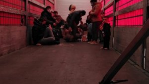 Arnavutköy'de göçmen kaçakçılığı operasyonu