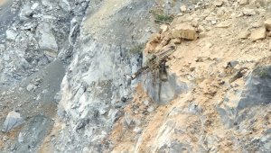 Arnavutköy'de taş ocağında göçük: 2 ölü