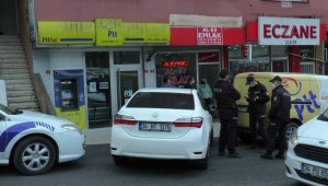 Ataşehir'de PTT'ye silahlı soygun girişimi