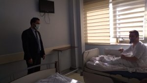 Başhekim Çelik'ten hasta ve personele moral ziyareti