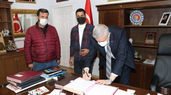 Başkan Biçer: "Simav'da yüzme bilmeyen gencimiz kalmayacak"