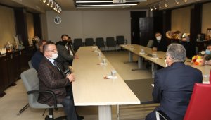 Başkan Büyükkılıç'tan özel günde özel ilgi
