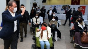 Başkan Seçer, engelli dernekleri yöneticileriyle buluştu