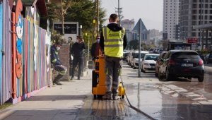 Başkent'te görme engellilere yerli üretim kılavuz çizgi makinesi yardımcı oluyor