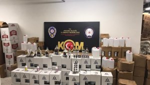 Başkent'te kaçak 2 bin litre alkol 6 ton tütün ele geçirildi.