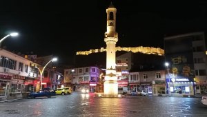 Bayburt'ta kamu çalışanlarının mesai saatleri 10.00-16.00 olarak belirlendi