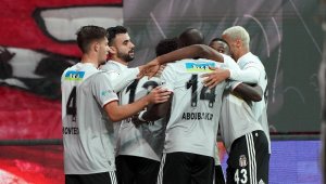 Beşiktaş'ta zorlu periyot başlıyor