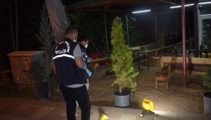 Bir kişinin öldüğü 2 kişinin de yaralandığı silahlı saldırı olayının failleri tutuklandı