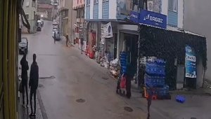 Bir yanda insanlık diğer tarafta vicdansızlık
