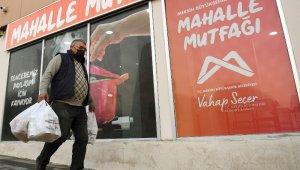 Bu mutfakta 3 çeşit yemek 3 TL