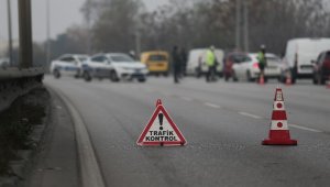 Bursa'da sokağa çıkma kısıtlamasında polislerin denetimleri aralıksız sürüyor
