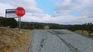 Büyükşehir, Koçarlı'daki levhaları yeniliyor