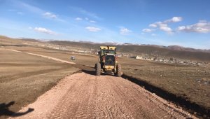 Çaldıran Belediyesinden stabilize yol çalışması