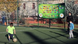 Çankaya Belediyesi pandemi döneminde de parkları yenilemeye devam ediyor