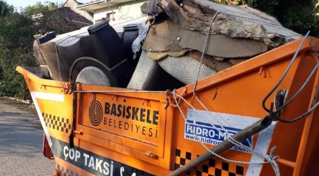 Çöp taksi güzelliği korumaya devam ediyor