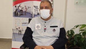 Covid-19'u atlatan hasta daha sonra kısmi felç oldu