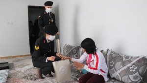 Diyarbakır'da Mehmetçik, engelli vatandaşlarla bir araya geldi