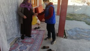 Erzincan'da gençlerden anlamlı davranış